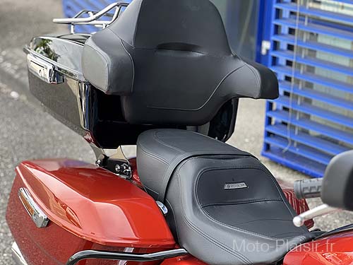 Harley Davidson HD Street Glide 117 Tour Pack Alquiler de Motocicleta Francia