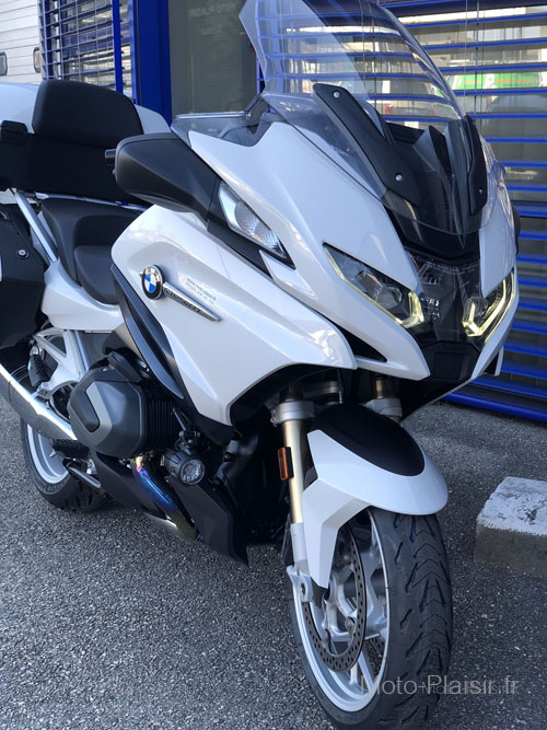 BMW R1250RT Pro Alquiler de Motocicleta Francia