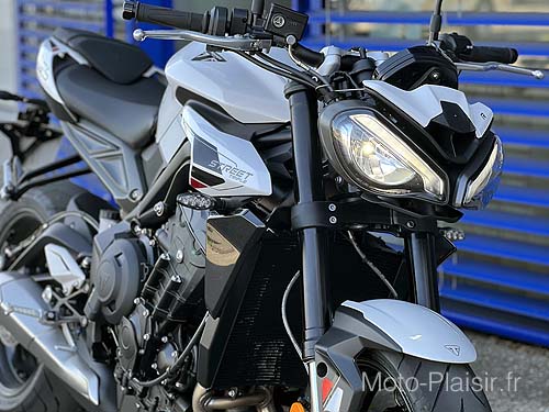 Triumph Street Triple R Alquiler de Motocicleta Francia